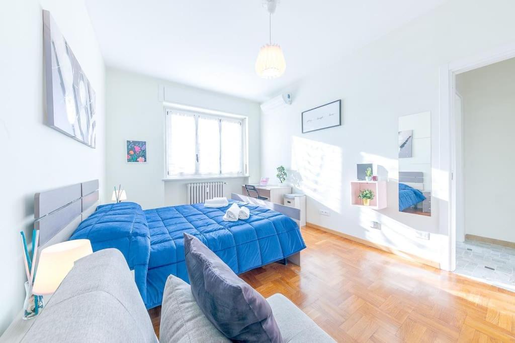 Navigli - Downtown - Duomo Spacious Two Bedroom Apartment - Close To Metro - Ac - Wi-Fi Милано Екстериор снимка